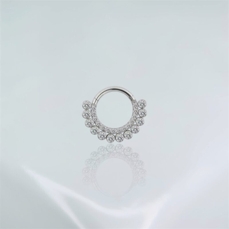 Piercing Titânio Segmento Duplo Frontal