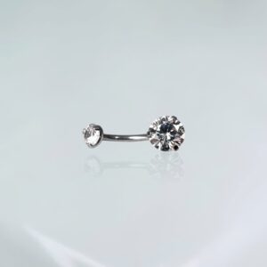 Piercing umbigo com zirconias