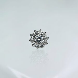 Piercing labret flor zirconias titânio