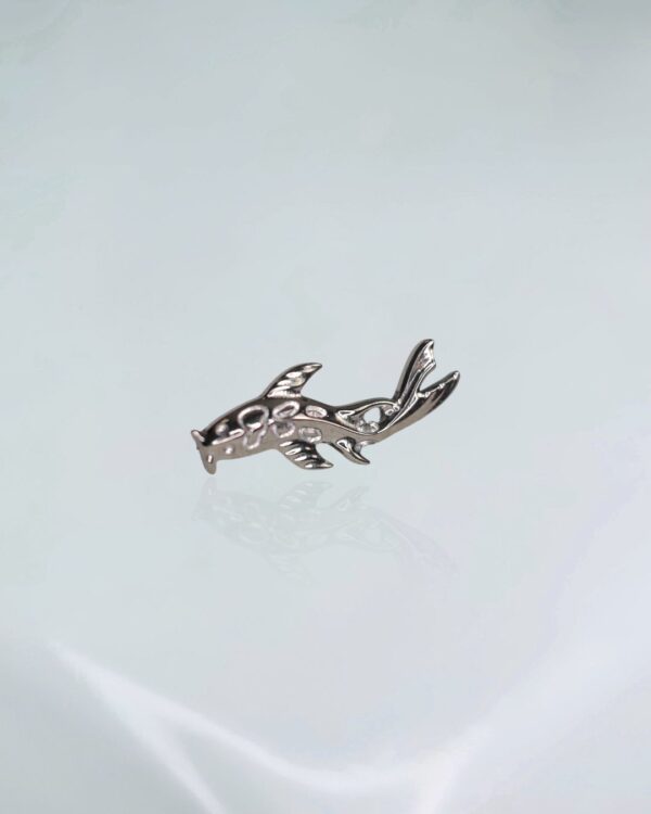 Piercing labret carpa titânio ASTM F-136