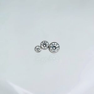 Piercing labret trio zirconias titânio ASTM F-136
